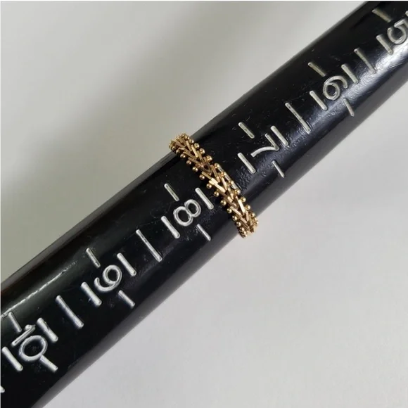 14K Gold Bow Flexible Ring - Picture 3 of 7